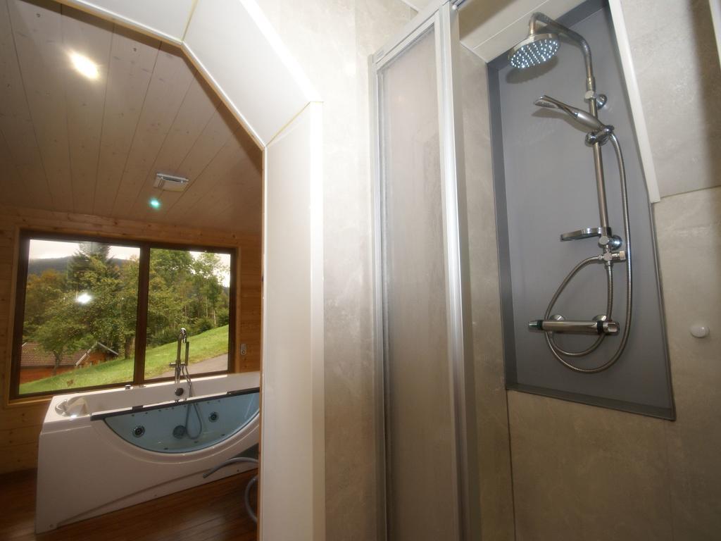Charming Chalet In Ventron With Terrace Luaran gambar